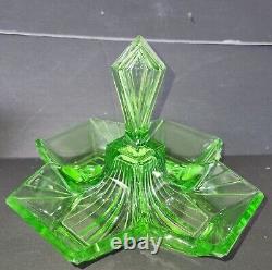 Art Deco Indiana Glass Great Pyramid #610 Green Vaseline Relish Dish Glows 1930s