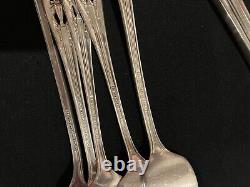 Art Deco WALLACE LUXOR PLATE Hollywood 61 Pcs Flatware Lot Wood Case circa 1937