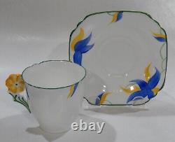 COLLINGWOOD England Hand Painted Abstract Art Deco FLOWER HANDLE Cup & Saucer