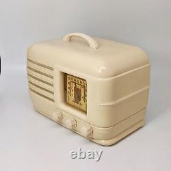 Crosley Tube Radio, Art Deco Style, Top Handle, Nice Case & Dial, no tubes
