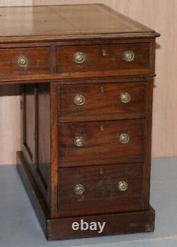 Lovely George III Circa 1780 Double Sided Walnut Partner Desk Original Handles