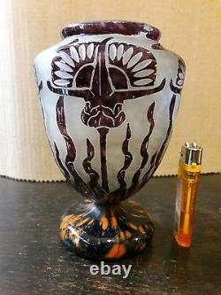 Nice Art Deco Le Verre Francais Vase With 2 Small Handles Missing