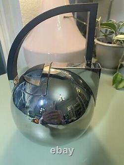 Oliver Hemming Nio Tea Pot 1.5 Liter Stainless Steel