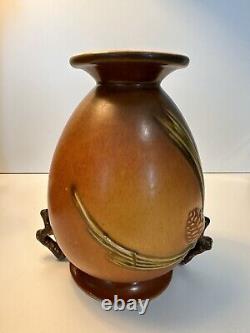 Roseville Pottery Pine Cone Brown Vase With Handled # 844-8 In 1931