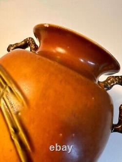 Roseville Pottery Pine Cone Brown Vase With Handled # 844-8 In 1931