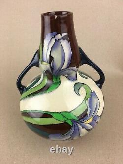 The Foley Art Deco Intarsio Twin Handled Vase (3387) Wileman & Co England