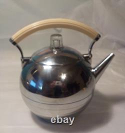 Vintage CHASE Chrome Metal Art Deco Teapot Tea Kettle withLid Bakelite Handle USA