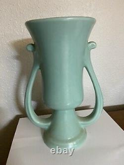 Vintage Camark Pottery 2-Handled Art Deco Vase with Original Paper Sticker 10
