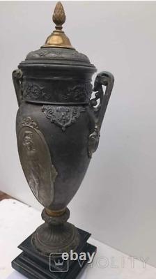Ancien Vase Cup Metal Richement Décoré Lady Cover Poignée Pierre Rare Vieux 19ème