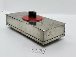 Antique 1930's Art Déco Footed Trinket Box Avec Bakelite Handle Signed Chase USA