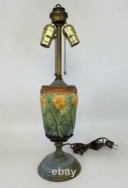 Antique Roseville Pottery Tournesol Des Années 1930 Art Déco Lampe De Table Manipulé Vase Pot