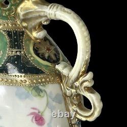 Antique Vase Moriage Double Poignée Pastel Peint Mamans Or Gild Porcelaine 7.5