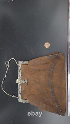 Cadre en argent sterling Art Déco autrichien antique avec incrustations de marcassites et sac à main en daim orné de bijoux