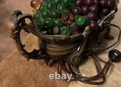 Lampe de table de panier de fruits en perles de verre Art Déco tchèque antique avec poignées de tête de chèvre