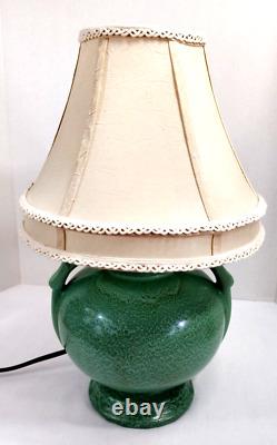 Lampe en céramique Stangl Pomme Verte avec poignée en anneau Art Déco Vintage No. 1682 Émaillage dégoulinant