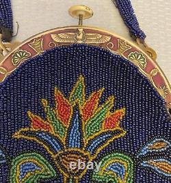 Pochette ancienne en perles françaises des années 1920, cadre en celluloïd de style Art Déco, revival égyptien