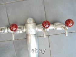 Rare Antique Art Deco French Beer Wine Soda Pump 3 Tap Bar Tower Bakelite Knobs <br/>
<br/> Pompe à bière, vin, soda Art Déco antique rare avec 3 robinets et boutons en bakélite de la tour de bar