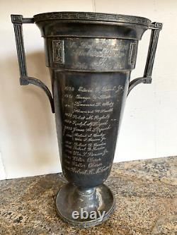 Trophée Coupe Antique de la Fraternité PHI KAPPA PSI avec 2 poignées Vase Art Déco Grec Urne Vintage