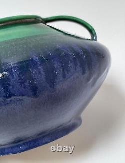 Vase Art Déco à double anse en poterie australienne Melrose Ware Vintage à émail égoutté