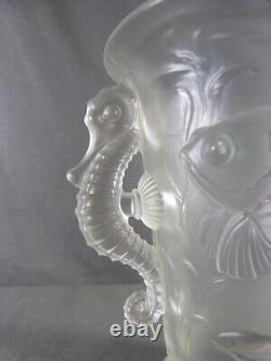 Vase En Verre Moulé Art Déco Avec Poignées D'hippocampes, Josef Inwald 1930