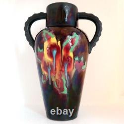 Vase ancien en faïence Art Déco à deux anses de Henri Delcourt, vers 1917-35