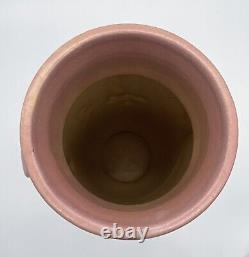 Vase d'art déco Roseville Pottery Ixia rose avec poignées de 1937