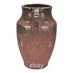 Vase en céramique rose avec incrustations d'argent de style Art Déco de la collection vintage Weller