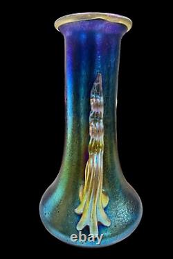 Vase en verre d'art iridescent bleu cobalt Loetz Art Deco Norma avec poignées appliquées