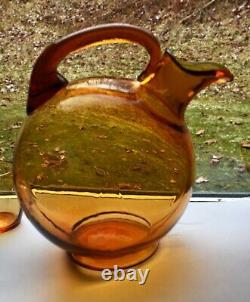 Verre à décanter en verre de Cambridge avec des verres embossés d'art déco antique