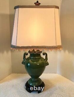 Vieille Lampe En Céramique Art Déco Ram's Head Poignées & Vintage Silk Shade 32 H
