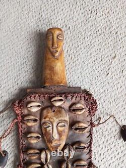 Vintage africain / Ancien tribal - grand couteau avec manche sculpté - Art Déco