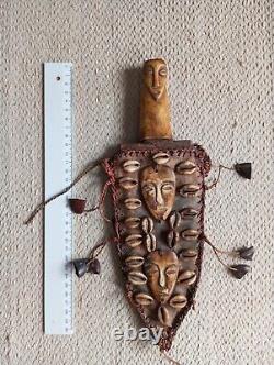 Vintage africain / Ancien tribal - grand couteau avec manche sculpté - Art Déco